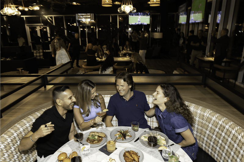 RESTAURANT, BAR & LOUNGE